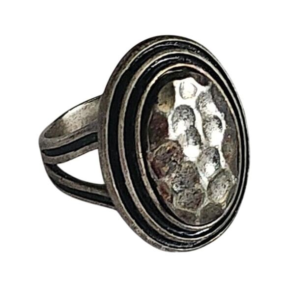 Premier Designs Momentum Hammered Silver Tone Statement Ring Size 9 - Picture 1 of 5
